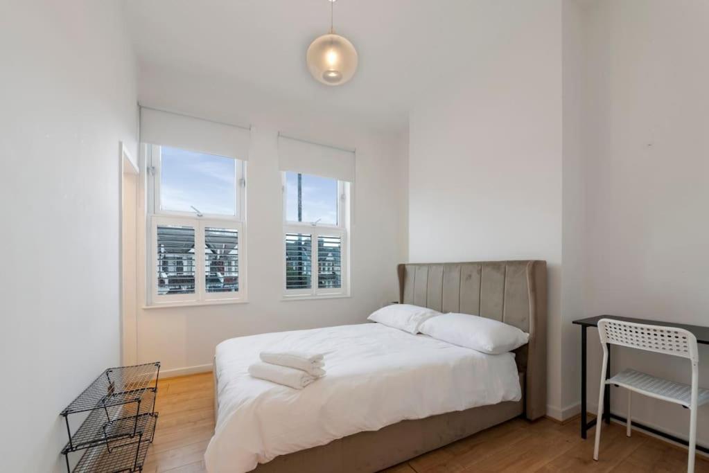 Stunning 1-bed Flat In 20 Mins From Апартаменты *